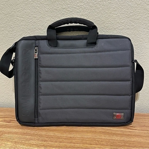 Swiss gear laptop bag - Picture 1 of 4